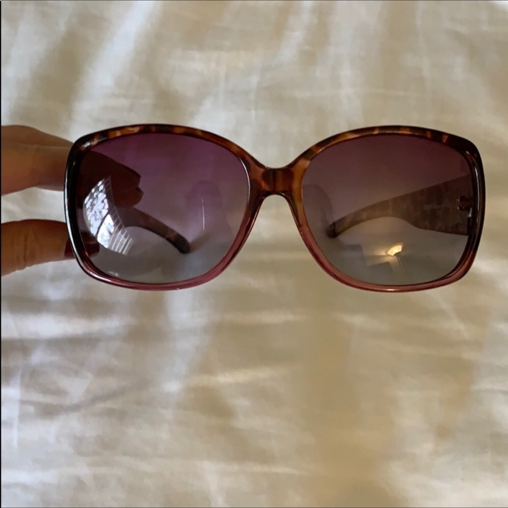Animal Print Sunglasses - Picture 8 of 8
